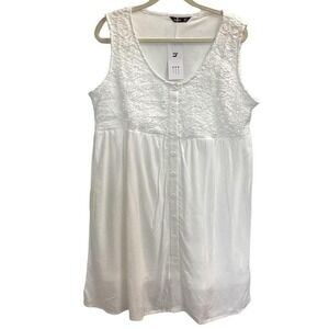 NWT Hakka white embroidered‎ blouse size XL dress